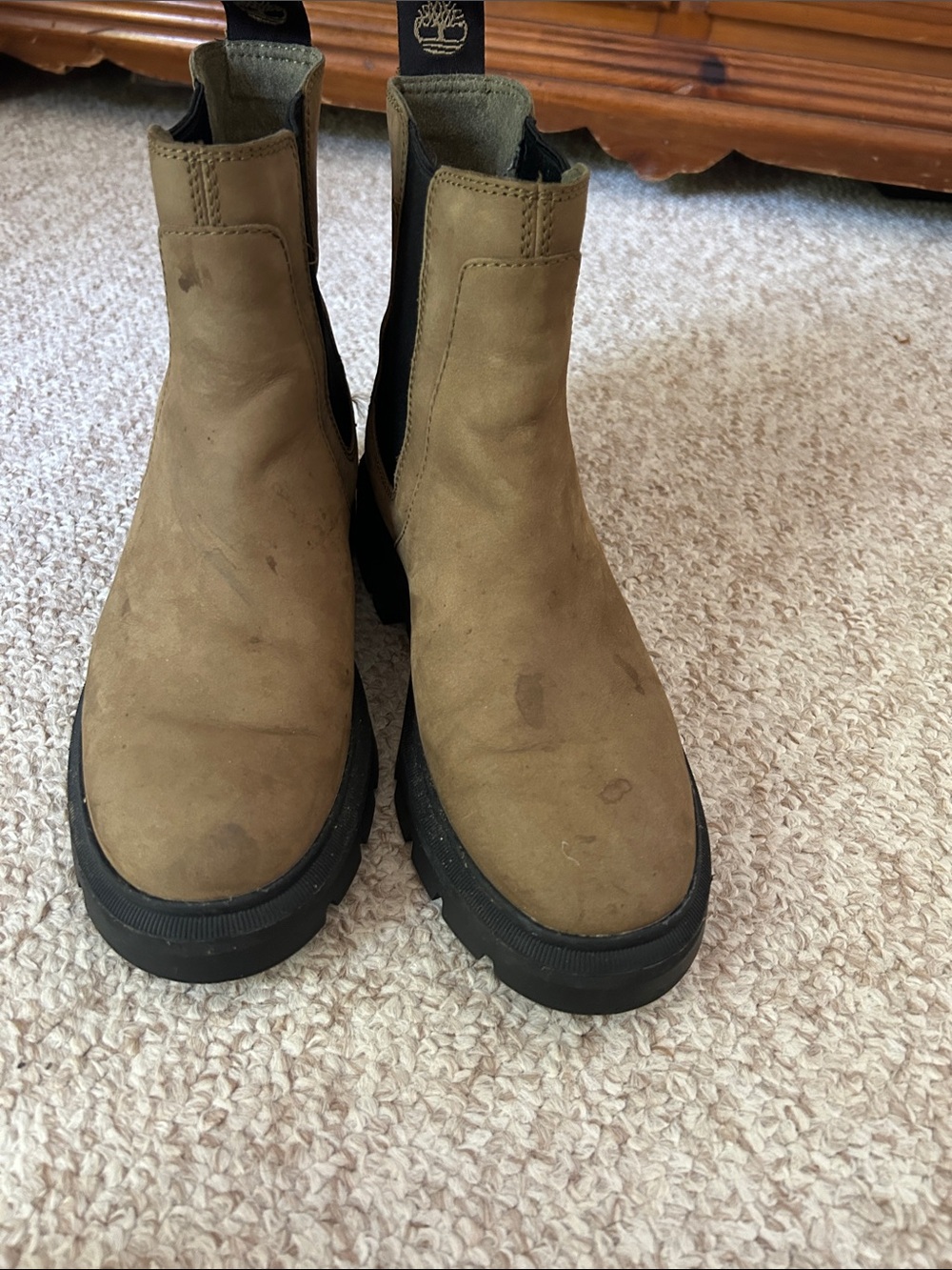 Timberland Olive/Tan Chelsea Boots with Black Sole